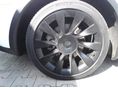 TESLA MODEL Y 2023/5 - 7