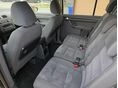 VOLKSWAGEN TOURAN 2011/12 - 10