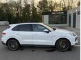 PORSCHE CAYENNE 2018/8 - 3