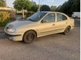 RENAULT MEGANE 2003/6 - 12