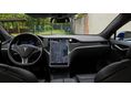 TESLA MODEL S 2018/12 - 7