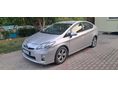 TOYOTA PRIUS 1.8 HSD(Automata)