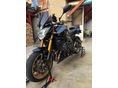 YAMAHA FZ8-N 2011/4 - 2