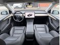 TESLA MODEL Y 2023/5 - 19
