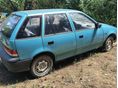 SUZUKI SWIFT 2000/5 - 3