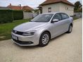 VOLKSWAGEN JETTA 1.2 TSI Trendline