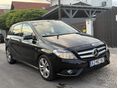 MERCEDES-BENZ B 180 CDI BlueEFFICIENCY (Automata) 131 ezer km / panorámatető / memóriás ülés / 2 kulcs / vez.szervizkönyv!