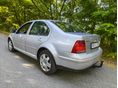 VOLKSWAGEN BORA 2001/9 - 2