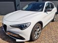 ALFA ROMEO STELVIO 2.2 D(Automata) GYÖNYÖRŰ KRISTÁLYFEHÉR. EGY GAZDÁS.BŐRŐS. DIGKLÍMA.SÁVTARTÓ.XENON.ALU.SZKÖNYV