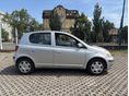 TOYOTA YARIS 1.0 Linea Terra Magyarországon újonnan forgalomba helyezett autó-magánszemélytől