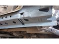 MITSUBISHI PAJERO 2001/8 - 17