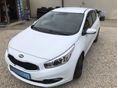 KIA CEE'D 2014/9 - 3
