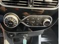 RENAULT CLIO 2018/8 - 10