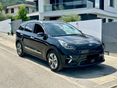 KIA NIRO e-Niro 64kWh Gold Facelift .Kevés km. Rengeteg extra