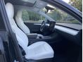 TESLA MODEL Y 2023/12 - 12