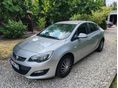OPEL ASTRA J Sedan 1.4 T Active