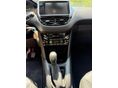 PEUGEOT 208 2014/6 - 8