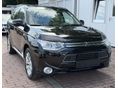 MITSUBISHI OUTLANDER 2.0 PHEV Instyle Navi 4WD CVT BŐR-NAVIGÁCIÓ-NAPFÉNYTETŐ