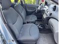 TOYOTA YARIS 2004/10 - 17