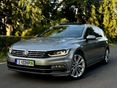 VOLKSWAGEN PASSAT VIII Variant 2.0 TDI BMT SCR Highline DSG AZ UNIKORNIS! 3X R-LINE! BRUTÁL ÁLLAPOT ÉS FELSZERELTSÉG!