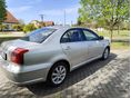 TOYOTA AVENSIS 2004/12 - 9