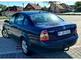 VOLKSWAGEN PASSAT V 2001/8 - 3