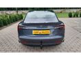 TESLA MODEL 3 2020/3 - 5