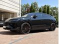 LAMBORGHINI URUS SE - ÁFÁS - AKRAPOVIC - TÉLIKERÉK