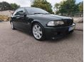 BMW 330 2001/3 - 4