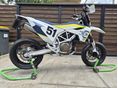 HUSQVARNA 701 SUPERMOTO 