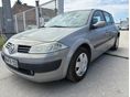 RENAULT MEGANE 1.4 Authentique FRISSEN TÖLTÖTT KLÍMA. KEVÉS KM. KITŰNŐ ÁLLAPOT. VIHETŐ!
