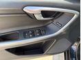 VOLVO XC60 2017/6 - 10