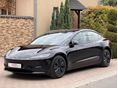 TESLA MODEL 3 Long Range AWD (Automata) Újszerű állapot. vonóhorog