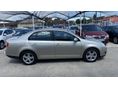 VOLKSWAGEN JETTA 2005 - 7