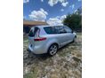 RENAULT GRAND SCENIC 2011/1 - 5