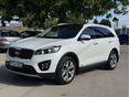 KIA SORENTO 2.2 CRDi EX Prémium 4WD (Automata) [7 személy] / Techno csomag / Mo.-i / 1. tul. / Valós km / Végig vez. szk. / 7 személyes! /