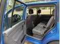 VOLKSWAGEN TOURAN 2003 - 6
