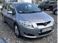 TOYOTA AURIS 2009/2 - 4