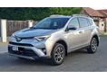 TOYOTA RAV 4 Rav4 2.5 Hybrid Executive MY18 2WD e-CVT Mo-i. 2 tulaj. végig vezetett Szk! ÉLŐ HYBRID GARANCIA! Téli-nyári kerék!