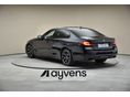 BMW 520 2022/4 - 2