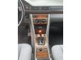 MERCEDES-BENZ E 220 1994/5 - 9