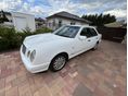 MERCEDES-BENZ E 230 