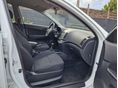 HYUNDAI I30 2010/7 - 6