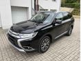 MITSUBISHI OUTLANDER 2.2 DI-D Intense Plus 4WD 181000KM 7 SZEMÉLY KÉZI VÁLTÓ VONÓHOROG NAVI BŐR ÜLÉSFŰTÉS
