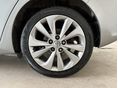 TOYOTA AURIS 2015/6 - 24