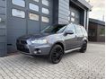 MITSUBISHI OUTLANDER 2.2 D Intense Plus 4WD SZERVIZKÖNYV / 1.TULAJ / 7FŐ / HIFI / Bi-XENON / TOLATÓRADAR / VONÓHOROG