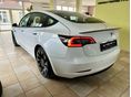 TESLA MODEL 3 2020/12 - 4