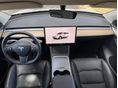 TESLA MODEL Y 2022/3 - 10