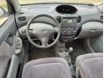TOYOTA YARIS VERSO 2002/4 - 11