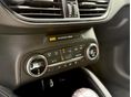 FORD FOCUS 2020/10 - 13